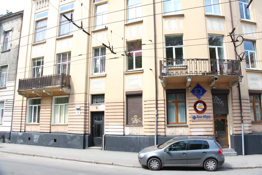 Apartment On Rustaveli Lviv Extérieur photo