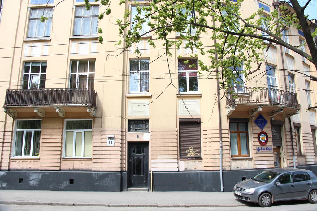 Apartment On Rustaveli Lviv Extérieur photo