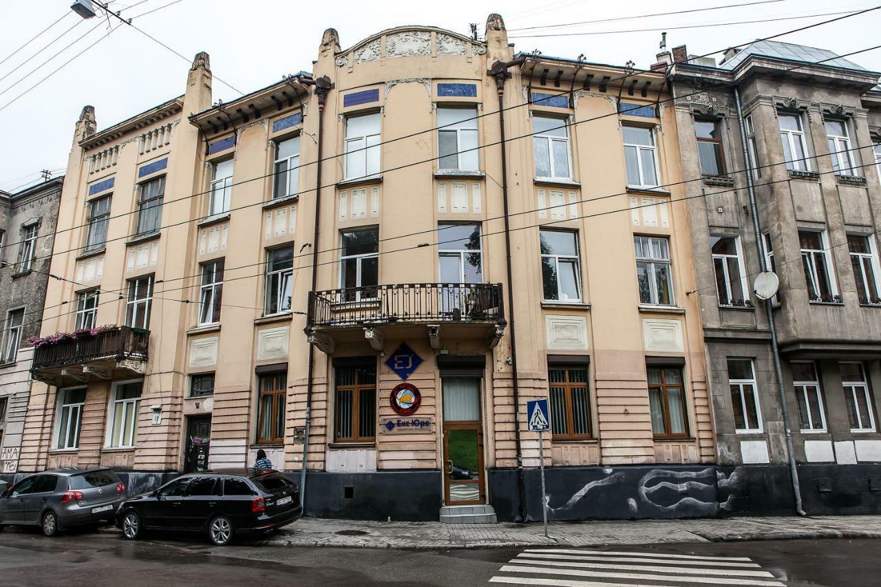 Apartment On Rustaveli Lviv Extérieur photo